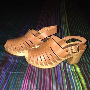 Moheda brown Linda open toe wooden heels clogs